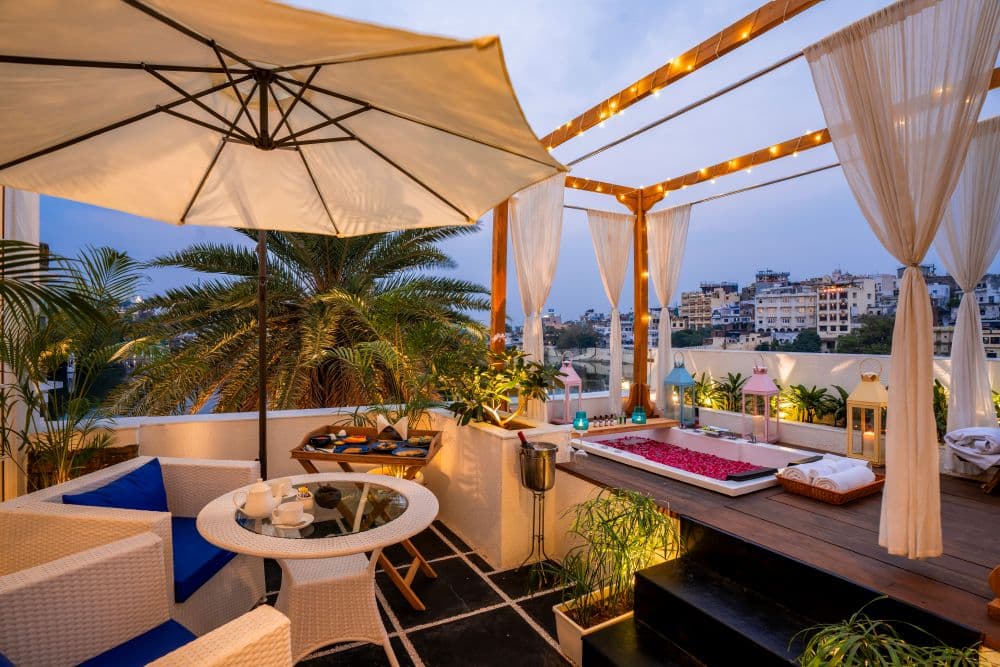 Luxury hotel interior managed by MaxUp